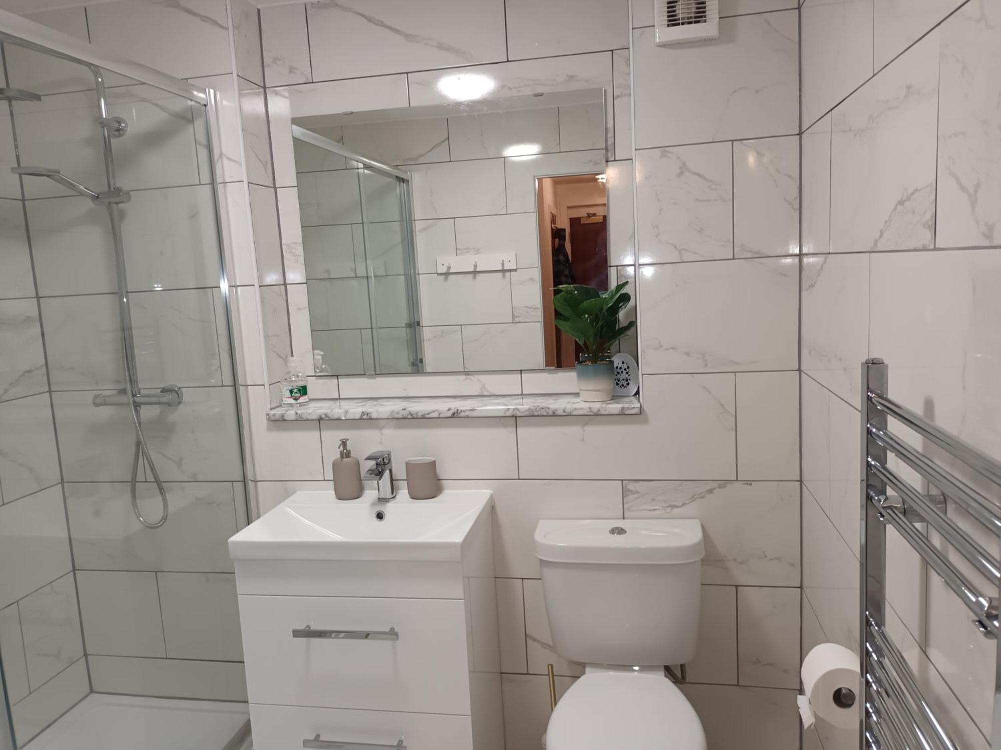 Spacious Elegant 2-Br Apartment In Aberdeen City Centre מראה חיצוני תמונה