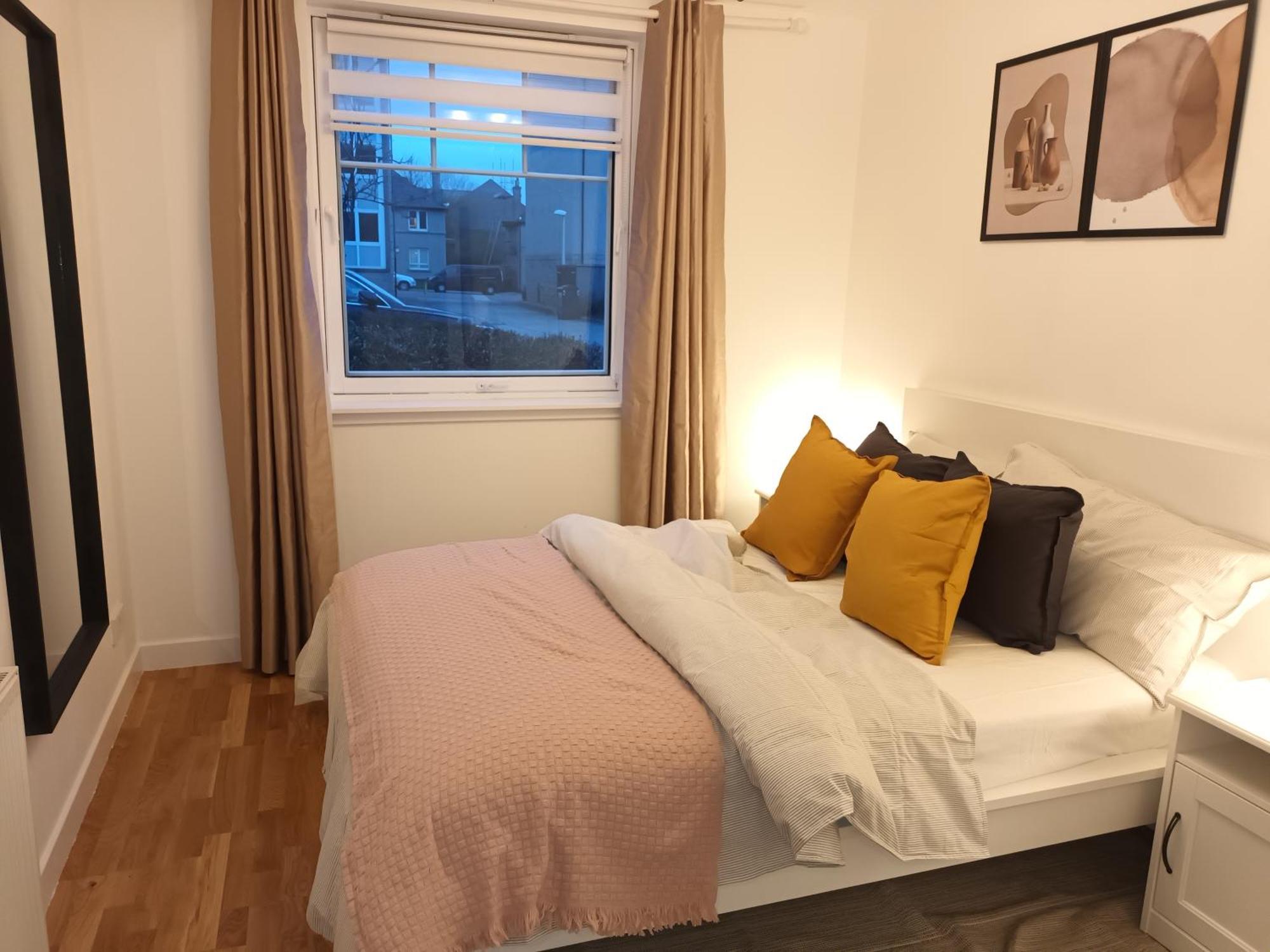 Spacious Elegant 2-Br Apartment In Aberdeen City Centre מראה חיצוני תמונה